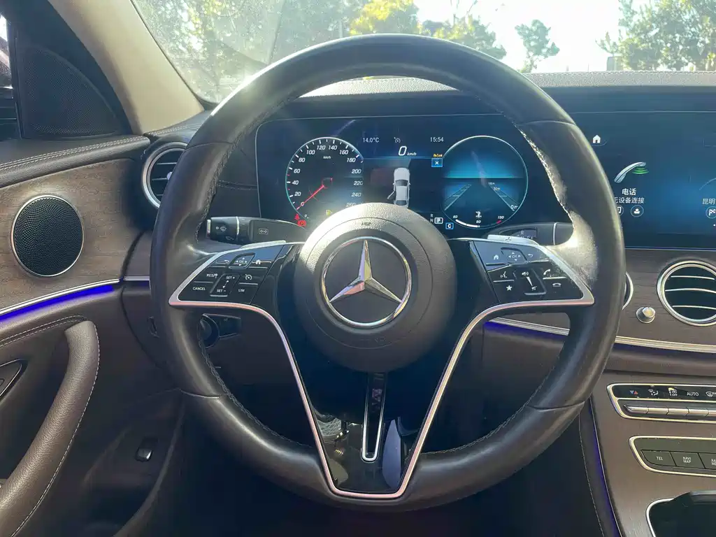 Mercedes-Benz Mercedes-Benz E-Class 2023 E 300 L Fashion Edition 2022 - thumbnail 17
