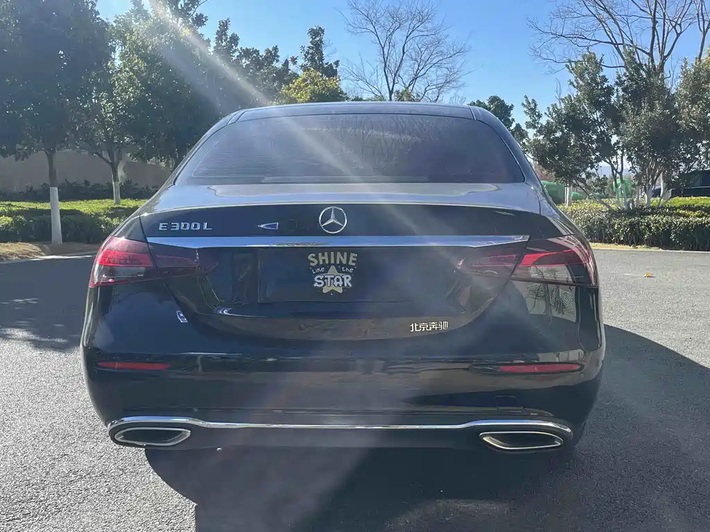 Mercedes-Benz Mercedes-Benz E-Class 2023 E 300 L Fashion Edition 2022 - thumbnail 22