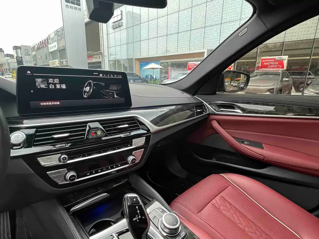 BMW BMW 5 Series 2022 530Li Leading Model M Sport Package 2022 - thumbnail 6