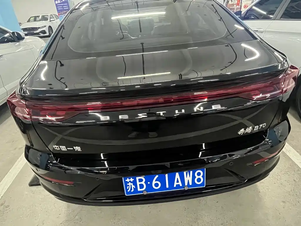 Bestune Bestune B70 2023 Model 3rd Generation 1.5T Automatic Comfort Edition 2023 - thumbnail 4