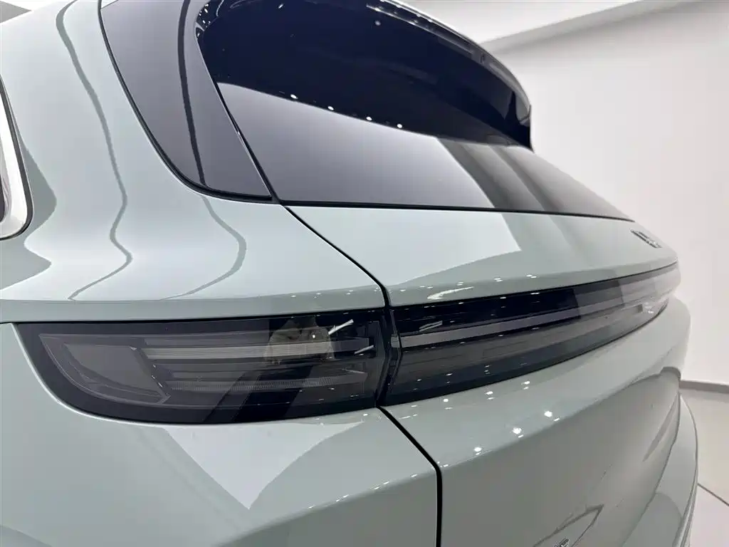 Li Auto Li L6 2025 Max Intelligent Upgrade Edition 2025 - thumbnail 28