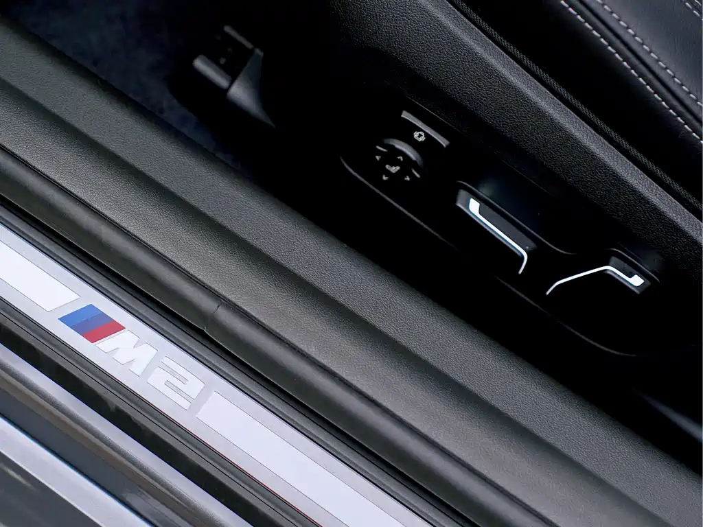 BMW BMW M2 2024 M2 2026 - thumbnail 16
