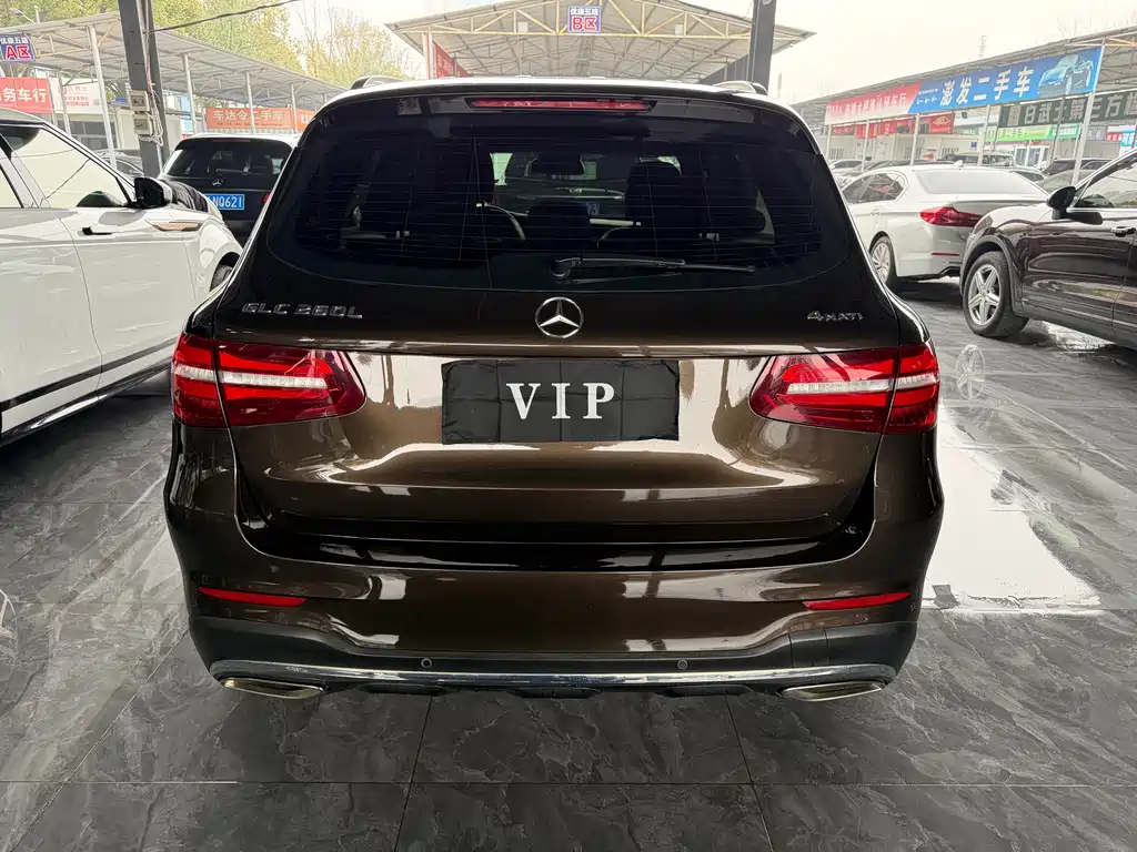 Mercedes-Benz Mercedes-Benz GLC 2018 GLC 260 4MATIC Luxury Edition 2017 - thumbnail 5