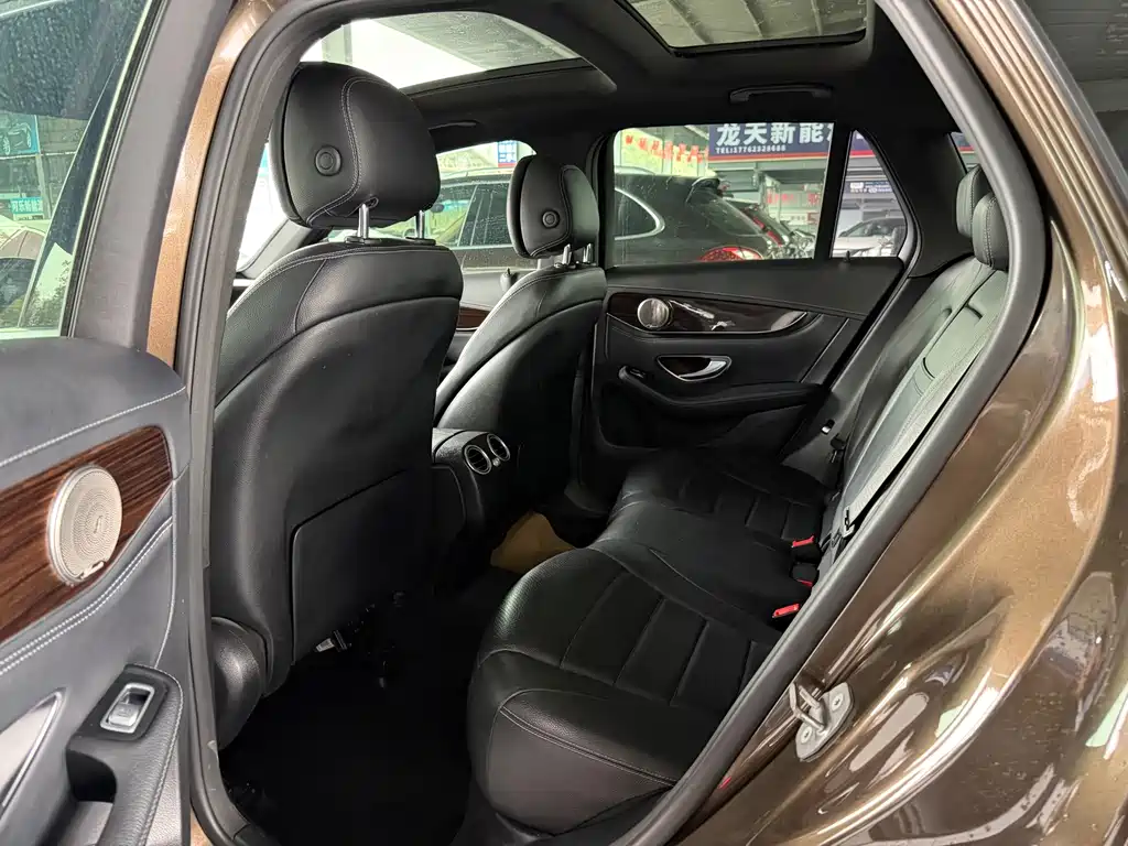 Mercedes-Benz Mercedes-Benz GLC 2018 GLC 260 4MATIC Luxury Edition 2017 - thumbnail 8