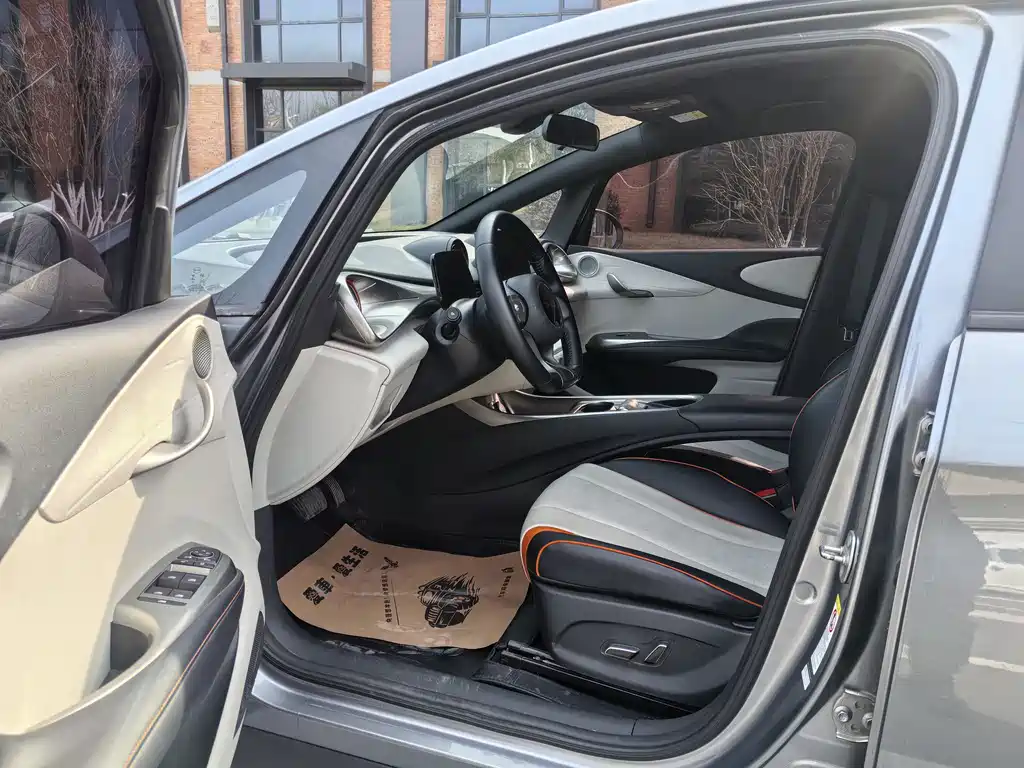 BYD Dolphin 2021 Model 405km Fashion Edition 2023 - thumbnail 3
