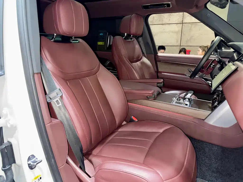 Land Rover Range Rover 2023 3.0 L6 400PS Autobiography Long Wheelbase 2023 - thumbnail 21