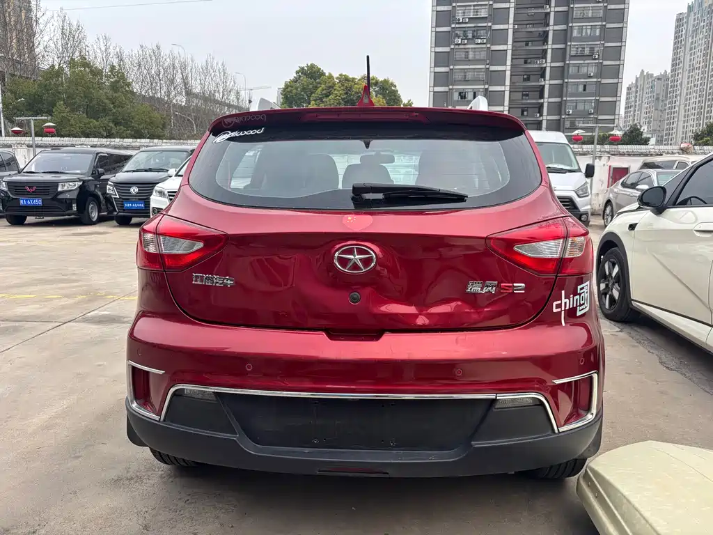 Jianghuai Automotive Group Rui Feng S2 2015 1.5L CVT Luxury Intelligent Edition 2016 - thumbnail 5