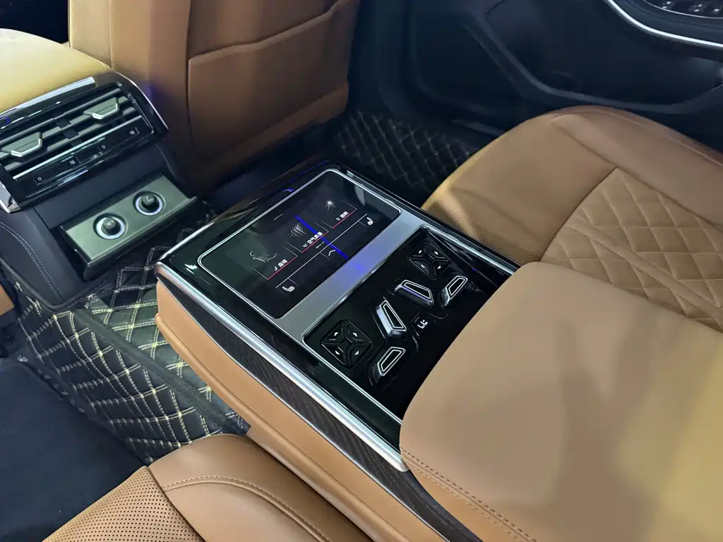 Audi Audi A8 2024 A8L 50 TFSI quattro Premium Selection 2024 - thumbnail 10