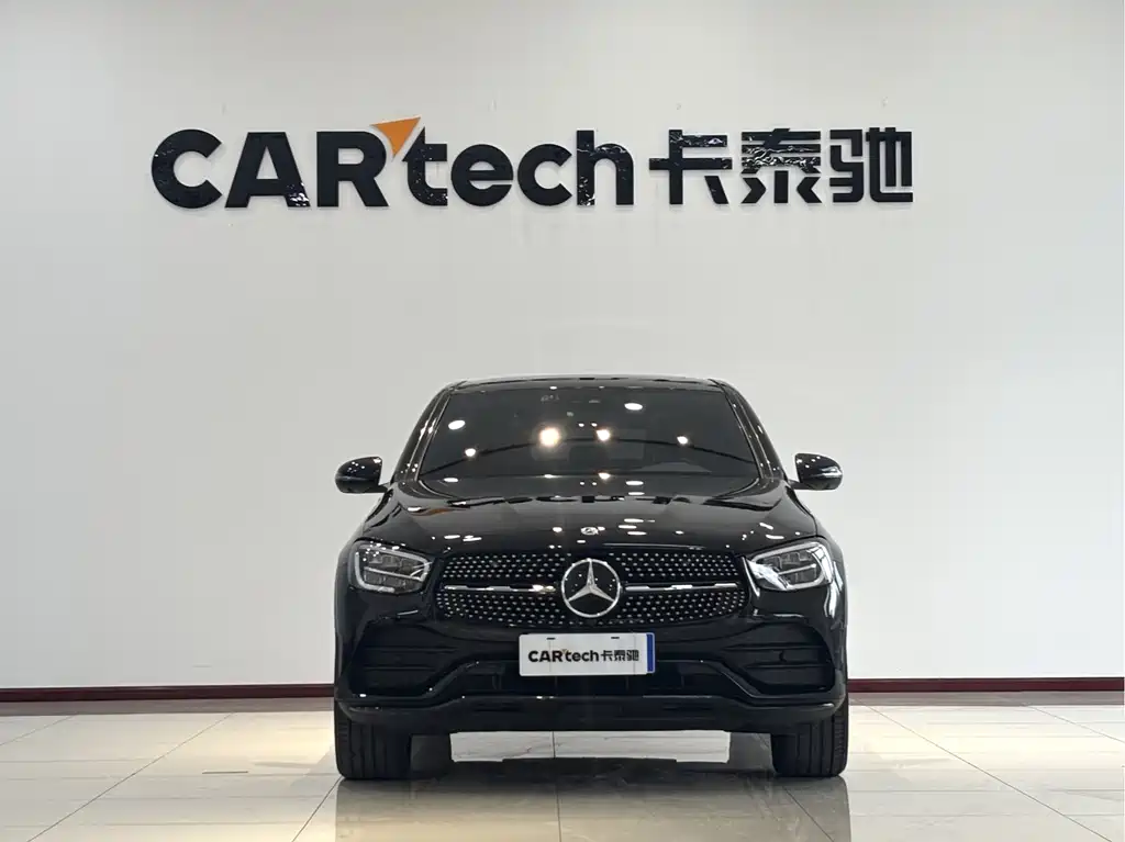 Mercedes-Benz Mercedes-Benz GLC Coupe 2023 GLC 300 4MATIC Coupé SUV 2023 - thumbnail 2