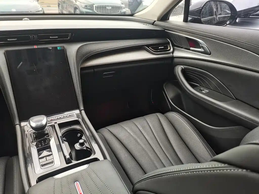 Hongqi Hongqi H5 2023 2.0T Automatic Intelligent Connectivity Flag Enjoyment Edition 2023 - thumbnail 8