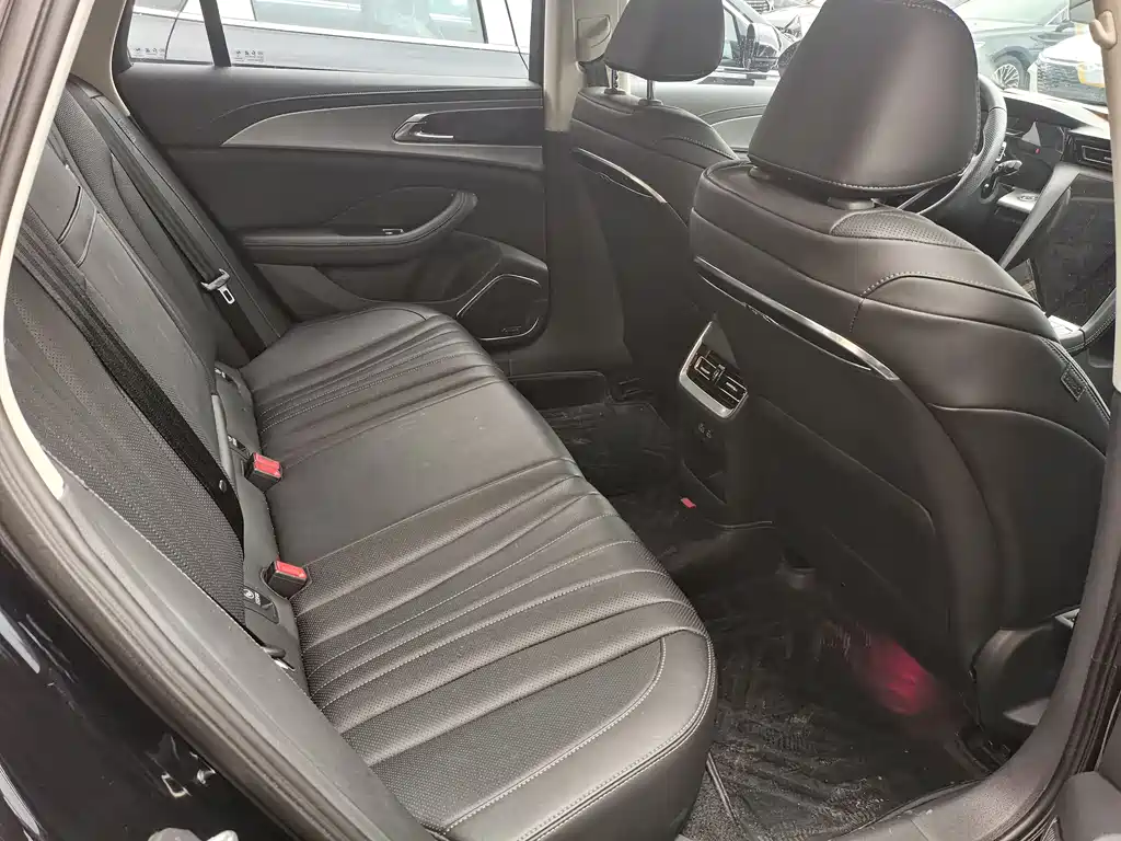 Hongqi Hongqi H5 2023 2.0T Automatic Intelligent Connectivity Flag Enjoyment Edition 2023 - thumbnail 12