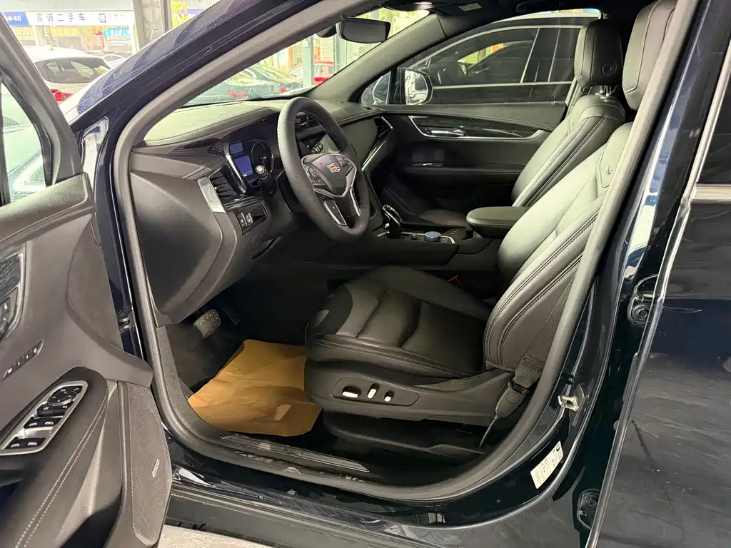 Cadillac Cadillac XT5 2020 Facelift 28T Luxury 2020 - thumbnail 7