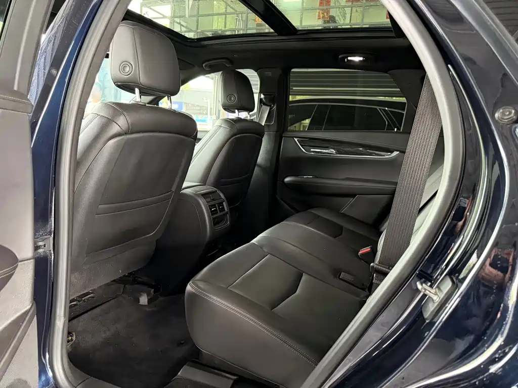 Cadillac Cadillac XT5 2020 Facelift 28T Luxury 2020 - thumbnail 8