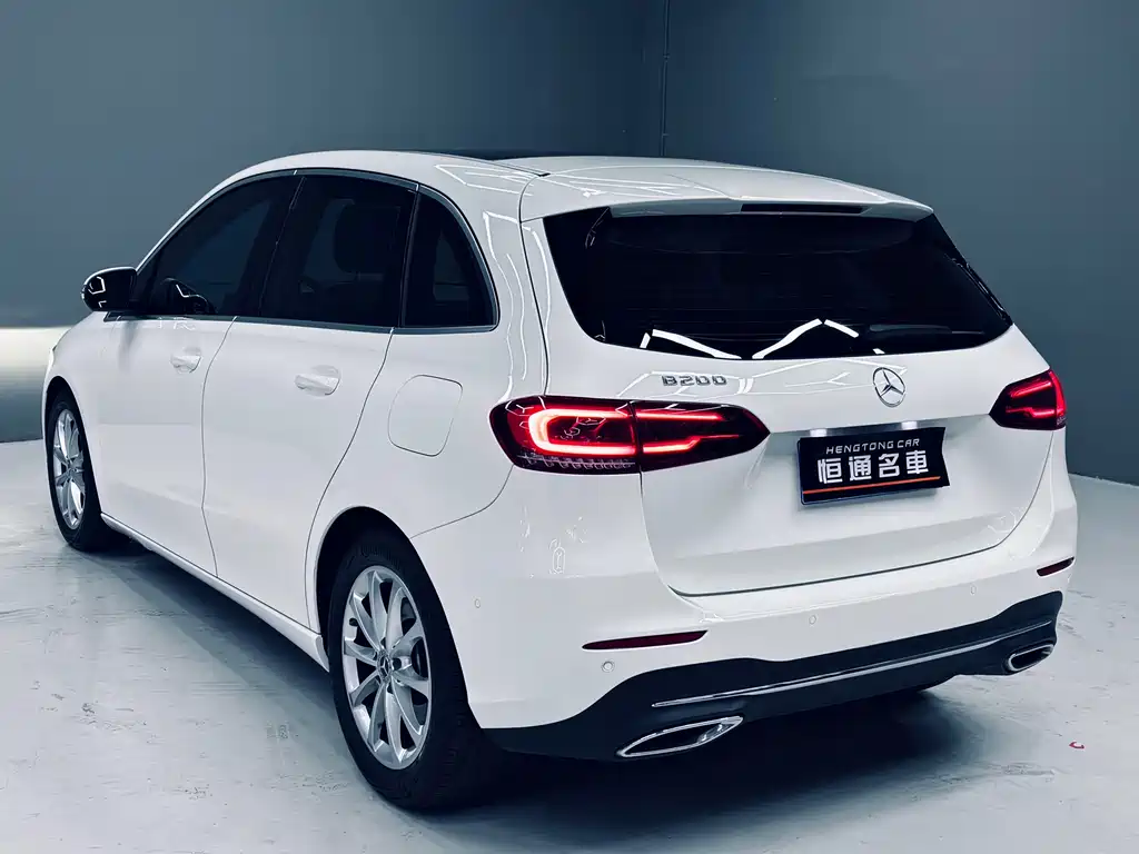 Mercedes-Benz Mercedes-Benz B-Class 2022 Facelift B 200 Style Edition 2022 - thumbnail 3