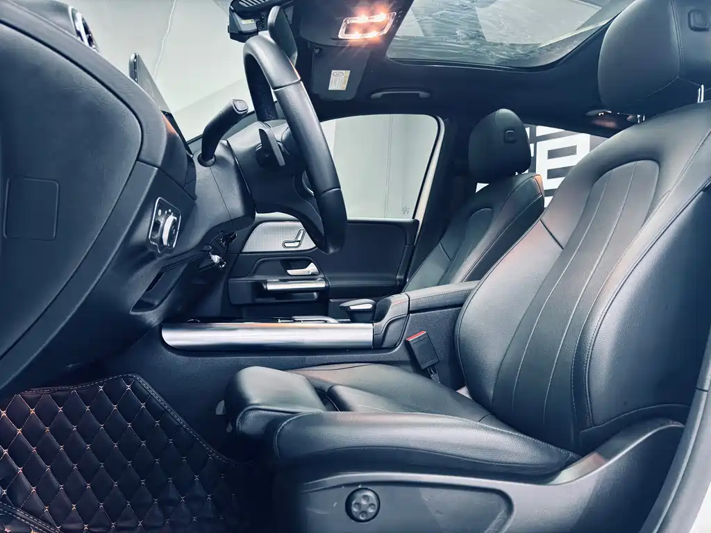 Mercedes-Benz Mercedes-Benz B-Class 2022 Facelift B 200 Style Edition 2022 - thumbnail 8