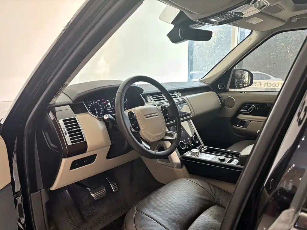 Land Rover Range Rover 2022 3.0 L6 400PS Autobiography Long Wheelbase Classic Edition 2022 - thumbnail 18