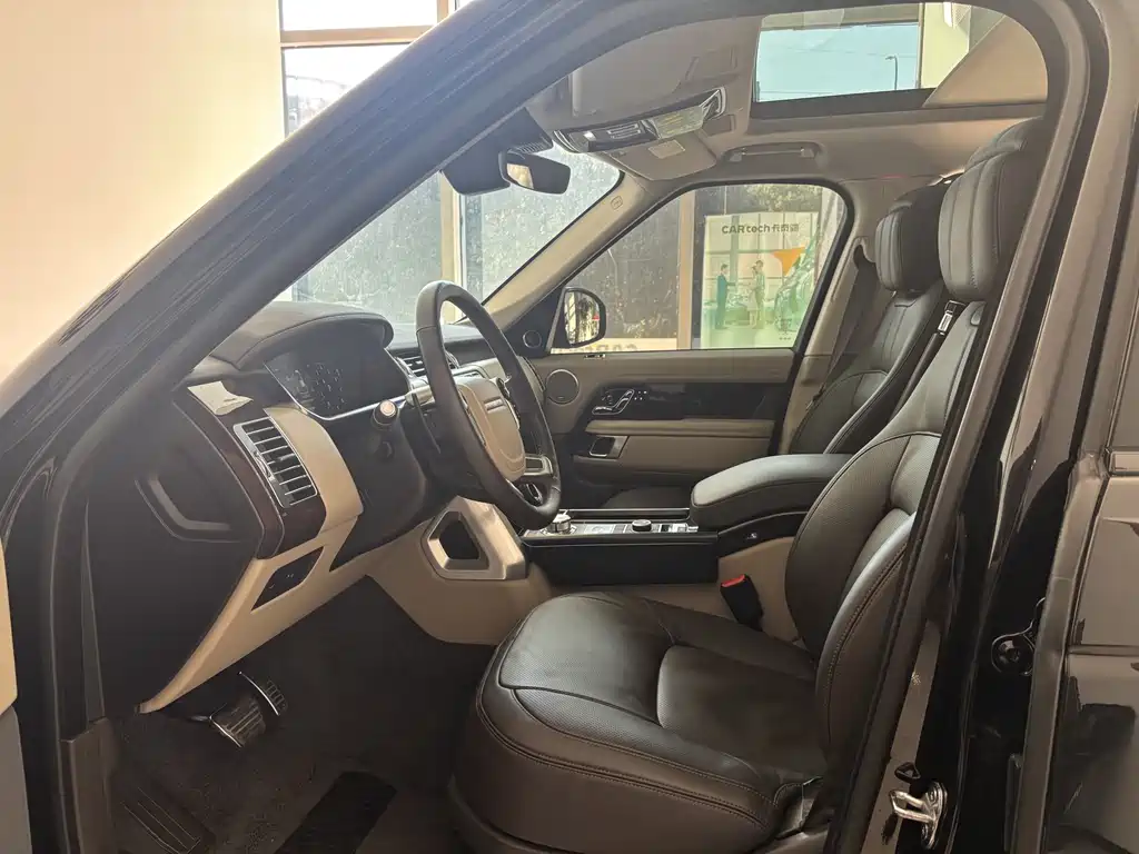 Land Rover Range Rover 2022 3.0 L6 400PS Autobiography Long Wheelbase Classic Edition 2022 - thumbnail 19