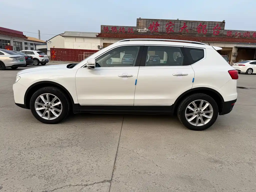 Haval Haval H7 2016 Blue Label H7 2.0T Automatic Luxury Edition 2016 - thumbnail 4