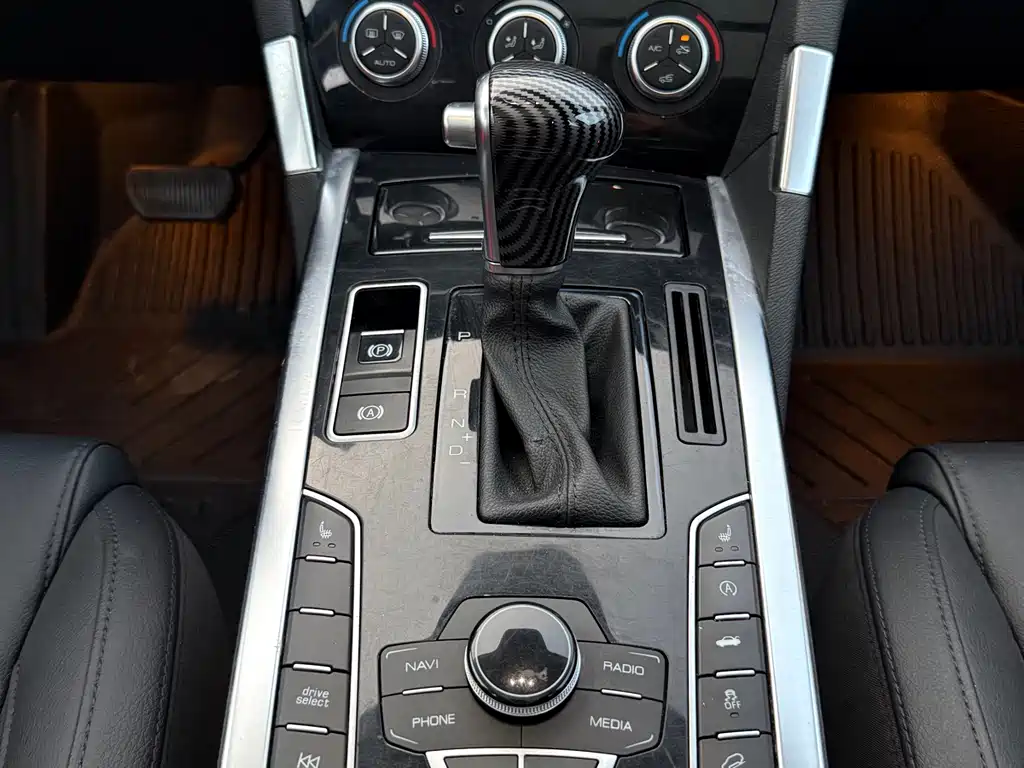 Haval Haval H7 2016 Blue Label H7 2.0T Automatic Luxury Edition 2016 - thumbnail 10