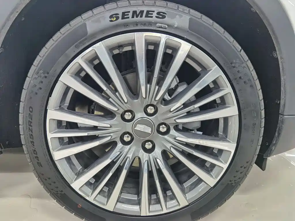 Cadillac Cadillac XT4 2024 28T FWD Luxury 2025 - thumbnail 14