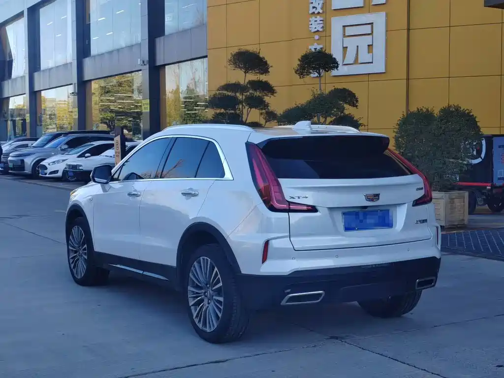 Cadillac Cadillac XT4 2024 28T FWD Luxury 2025 - thumbnail 15
