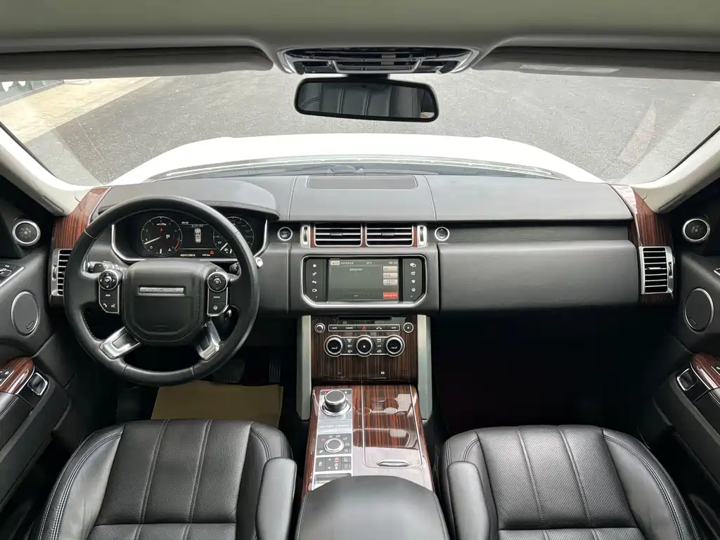 Land Rover Range Rover 2016 3.0 SC V6 Vogue Long Wheelbase 2016 - thumbnail 9