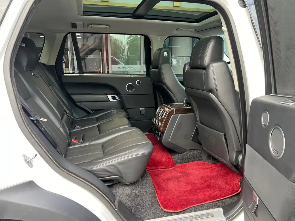 Land Rover Range Rover 2016 3.0 SC V6 Vogue Long Wheelbase 2016 - thumbnail 12