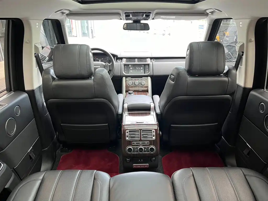 Land Rover Range Rover 2016 3.0 SC V6 Vogue Long Wheelbase 2016 - thumbnail 14
