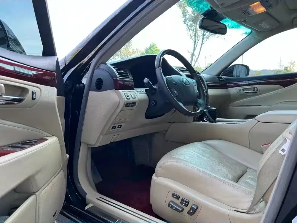 Lexus Lexus LS 460L 2006 Premium Edition 2009 - thumbnail 8