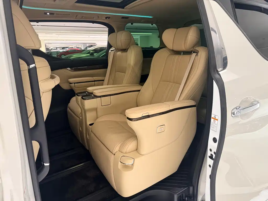 Toyota Alphard 2019 Model Hybrid 2.5L HV Luxury Version 2020 - thumbnail 14