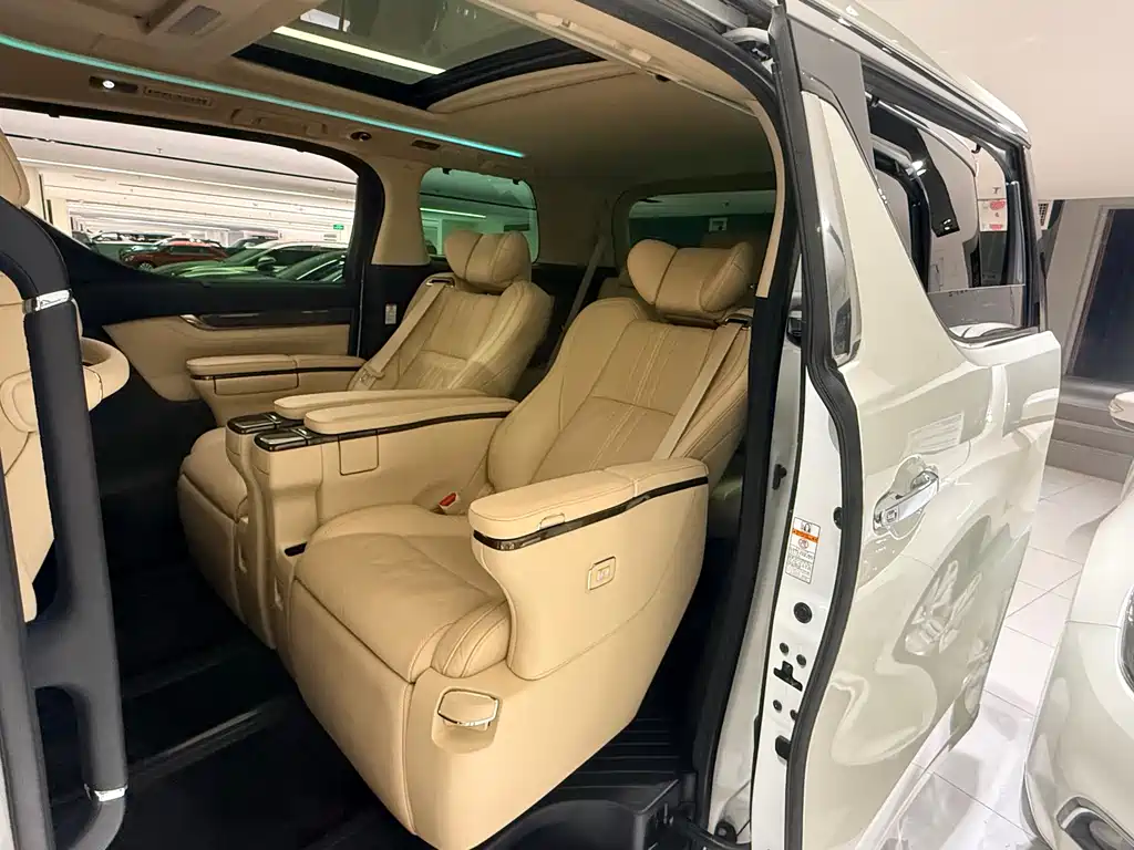 Toyota Alphard 2019 Model Hybrid 2.5L HV Luxury Version 2020 - thumbnail 27