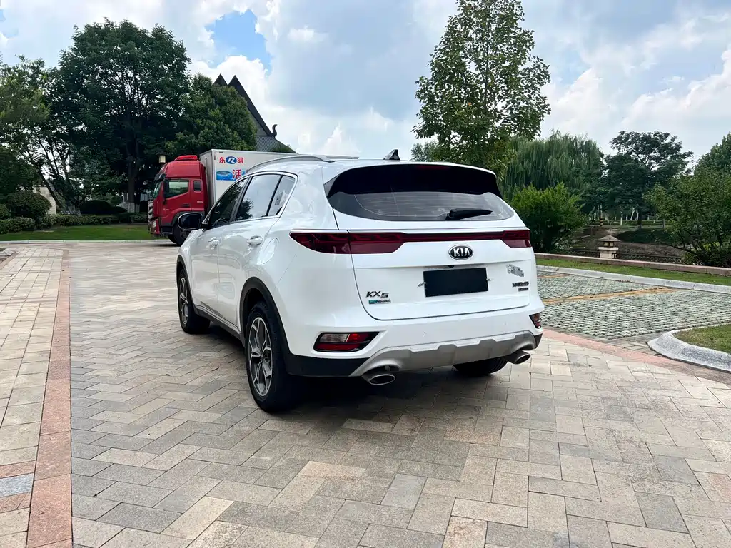 Kia Kia KX5 2019 1.6T Automatic AWD Luxury Edition 2020 - thumbnail 6