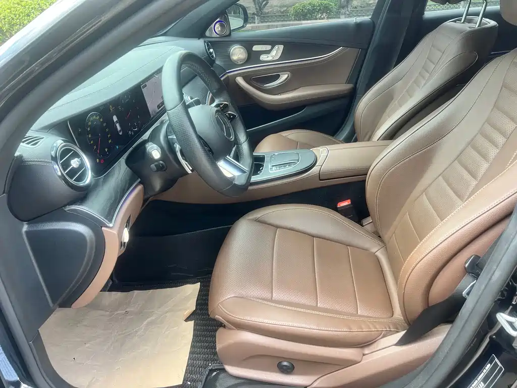 Mercedes-Benz Mercedes-Benz E-Class 2021 E 300 L Sport Fashion Edition 2021 - thumbnail 4