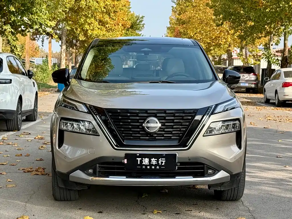 Nissan Nissan X-Trail 2023 e-POWER AWD Luxury Edition 2023 - thumbnail 2