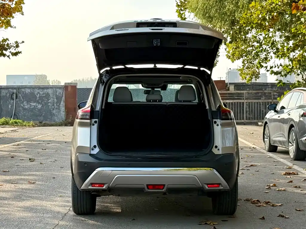 Nissan Nissan X-Trail 2023 e-POWER AWD Luxury Edition 2023 - thumbnail 9