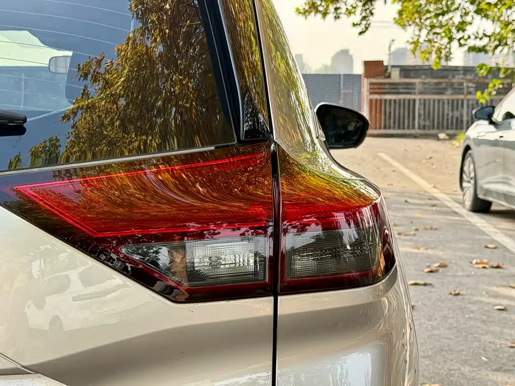Nissan Nissan X-Trail 2023 e-POWER AWD Luxury Edition 2023 - thumbnail 11