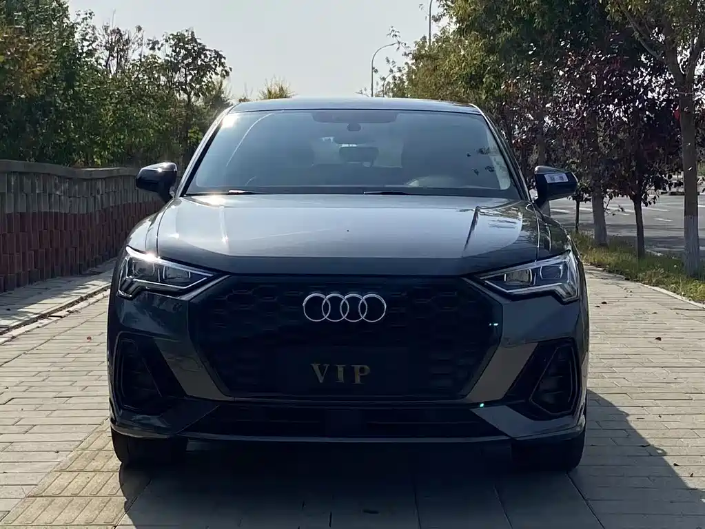 Audi Audi Q3 Sportback 2022 40 TFSI Fashion Edition 2022 - thumbnail 2