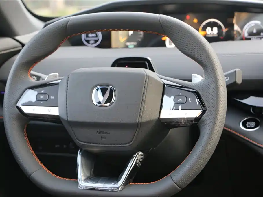 Changan Changan UNI-V 2025 1.5T 500Bar High Energy Edition 2025 - thumbnail 18