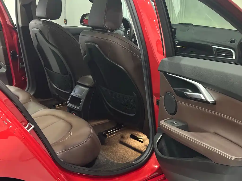 BMW BMW 1 Series 2020 120i M Sport Package 2020 - thumbnail 13
