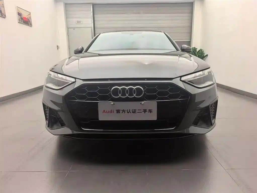Audi Audi A4L 2023 40 TFSI Premium Dynamic Edition 2023 - thumbnail 2