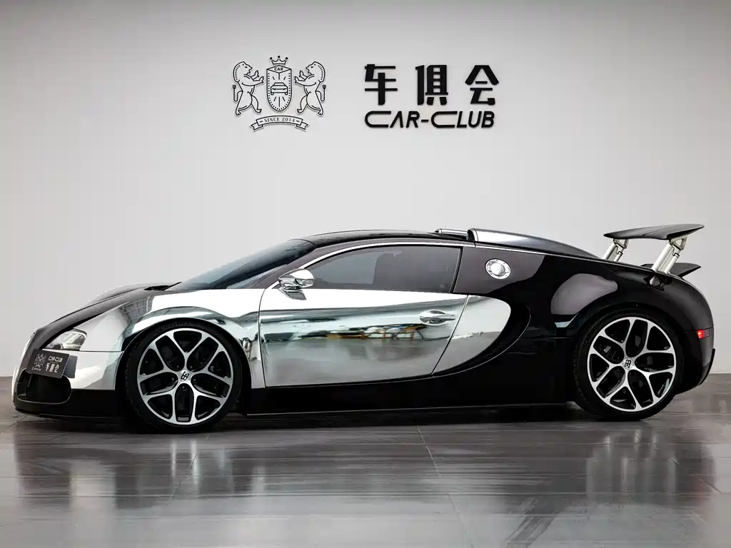 Bugatti Veyron 2006 8.0L Automatic 2006 - thumbnail 3
