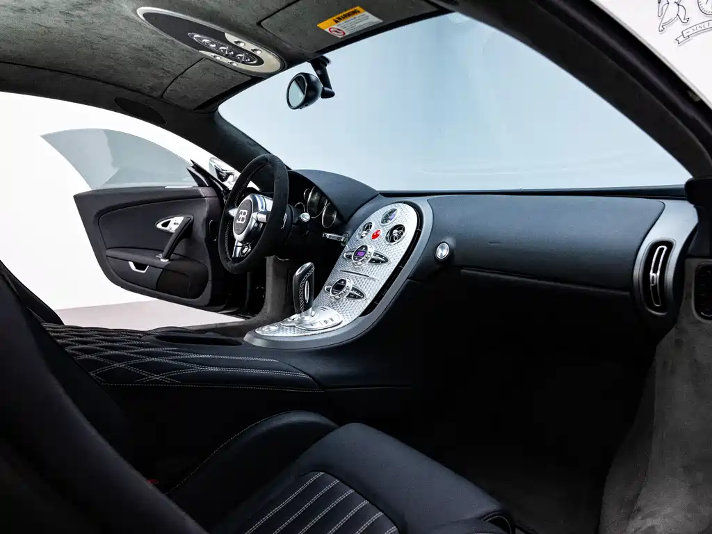 Bugatti Veyron 2006 8.0L Automatic 2006 - thumbnail 16