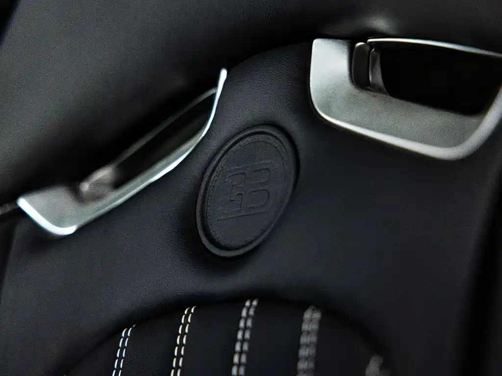 Bugatti Veyron 2006 8.0L Automatic 2006 - thumbnail 20