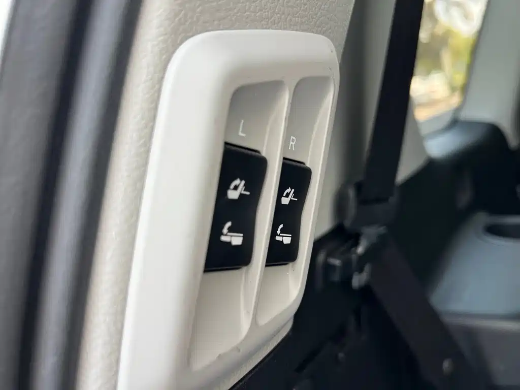 Toyota Toyota Prado 2018 3.5L Automatic TX-L Rear-Mounted Spare Tire 2019 - thumbnail 15