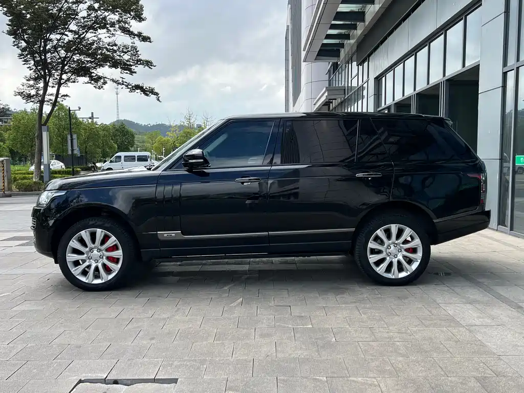 Land Rover Range Rover 2016 3.0 SC V6 Vogue SE Autobiography Long Wheelbase 2016 - thumbnail 3