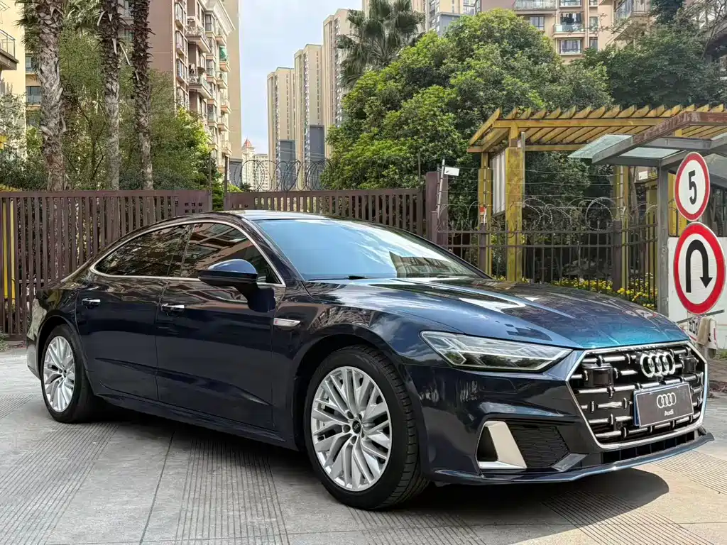 Audi Audi A7 2024 40 TFSI Premium 2023 - thumbnail 2