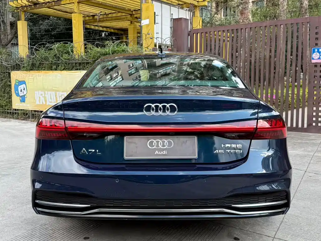 Audi Audi A7 2024 40 TFSI Premium 2023 - thumbnail 6