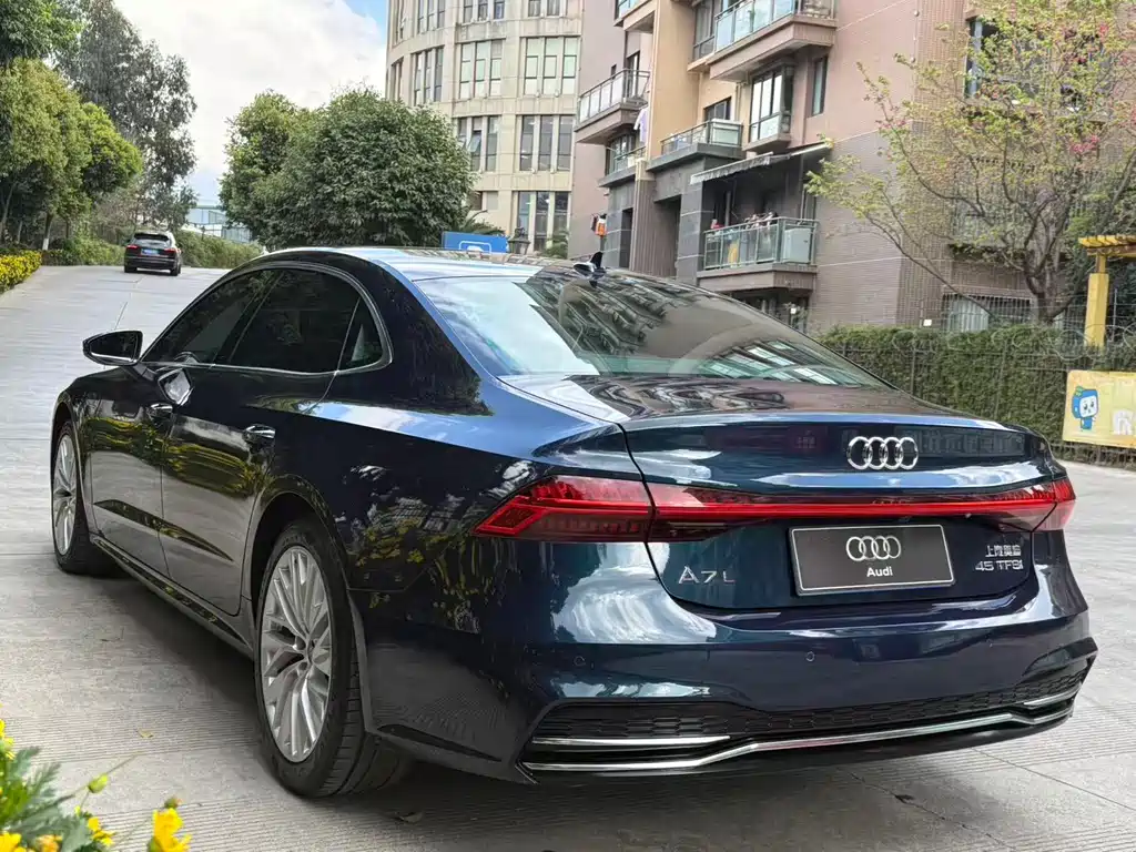 Audi Audi A7 2024 40 TFSI Premium 2023 - thumbnail 19