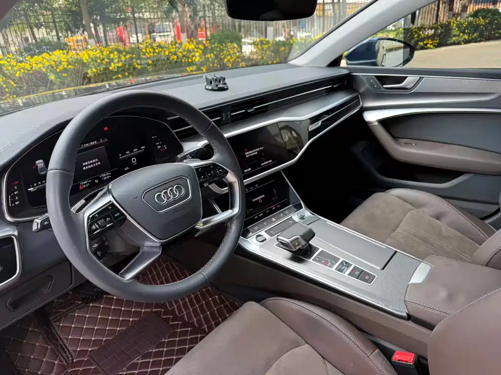 Audi Audi A7 2024 40 TFSI Premium 2023 - thumbnail 24