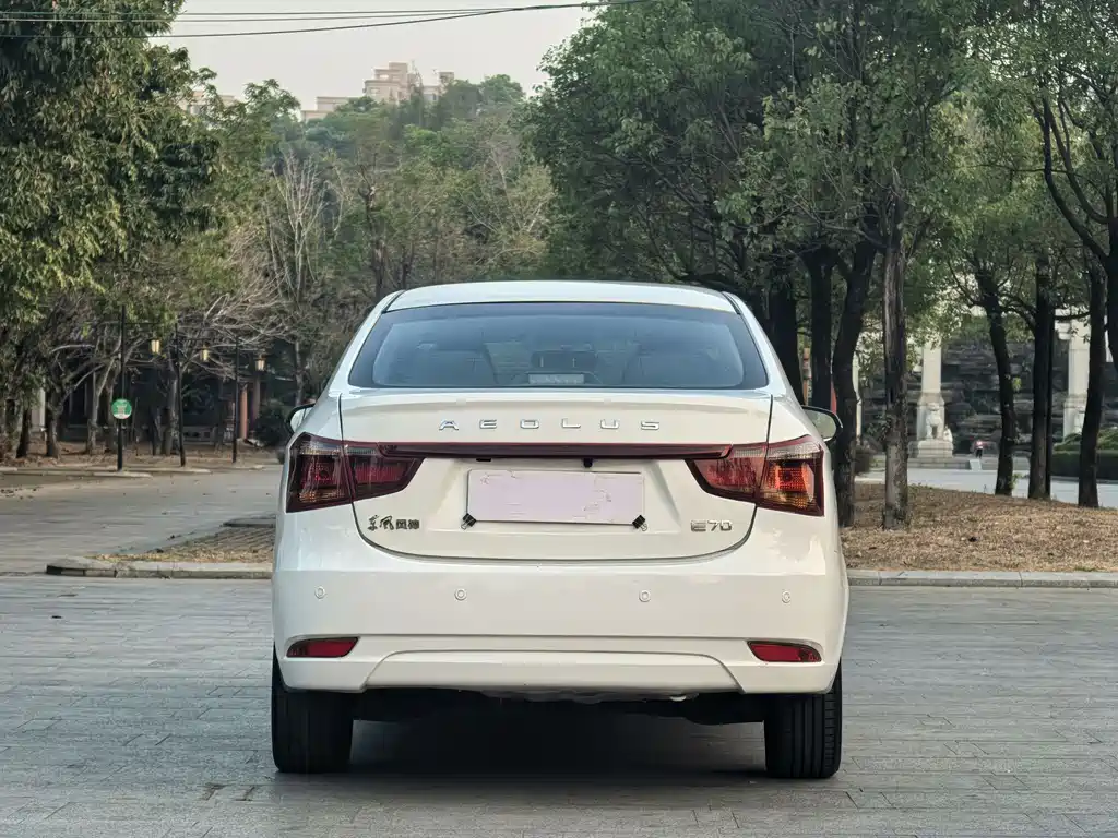 Dongfeng Fengshen DFM E70 2023 500 Smart Edition Ternary Lithium 2022 - thumbnail 6